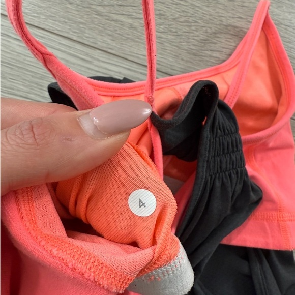 Lululemon Lululemon Tuck Me In Tank Top Soot / Very Light Flare - Picture 9 of 14